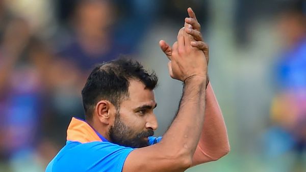 'Apne Wasim Akram Par Yakin Nahi Apko': Mohammad Shami Tears Into Hasan Raza
