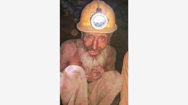 Fact Check: Is This The Picture Of A Man Trapped In Uttarakhand Tunnel? Here’s The Truth