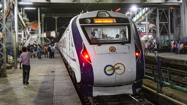 Southern Railway To Run Overnight Vande Bharat Express Service Between Chennai And Bengaluru