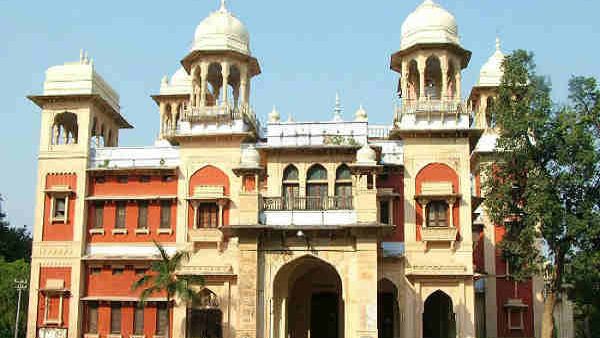 Allahabad University Student Injured In Explosion While Making Bomb In Hostel Room