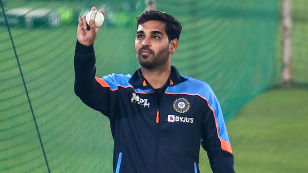 India Tour Of South Africa: Aakash Chopra Expresses Concern Over Bhuvneshwar Kumar's Future
