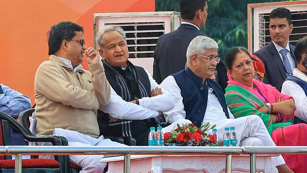 Bitter Rivals Gehlot, Shekhawat Sit Next To Each Other At Rajasthan CM's Swearing-In Ceremony