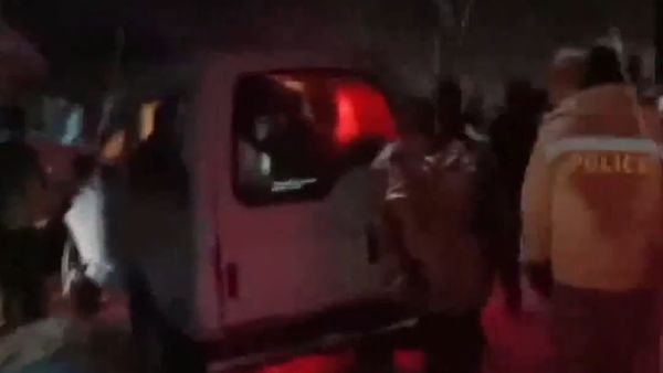 Watch | 300 Tourists Stranded Near Atal Tunnel After Heavy Snowfall