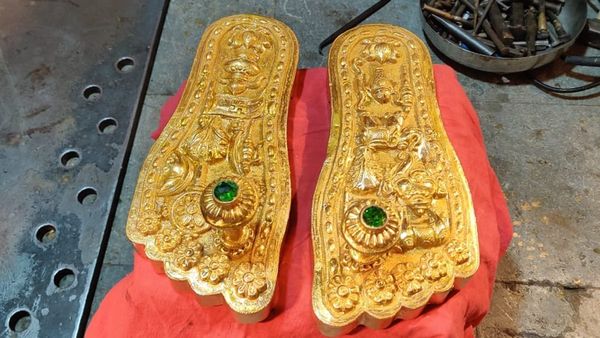 Hyderabad-Based Sculptor Designs 'Paduka' For Lord Ram In Ayodhya - See Pics