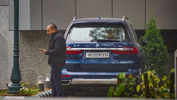 Jharkhand CM Hemant Soren's Delhi House Raided By ED; Rs 36 Lakh, SUV, Documents Seized