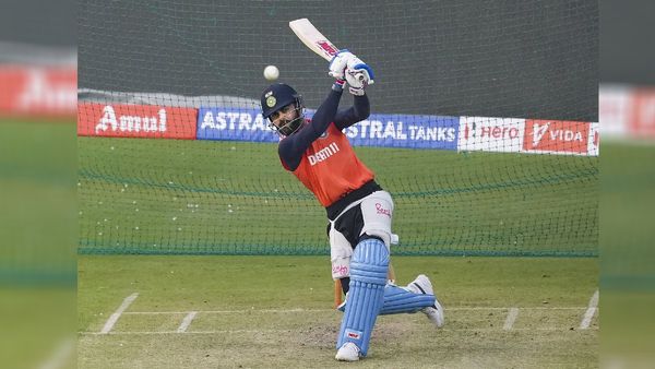RCB Fans Get Excited After Virat Kohli Recreates That Haris Rauf Shot Against Naveen-ul-Haq