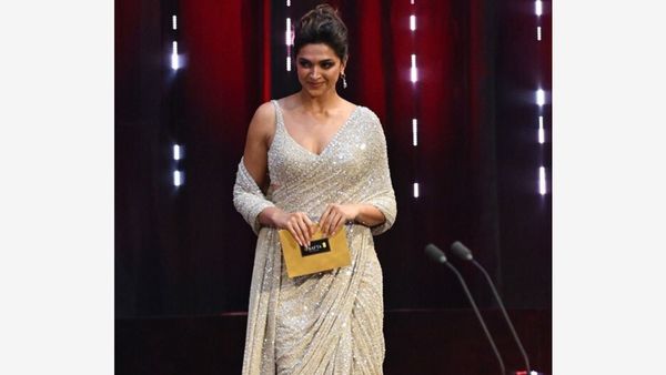 Confirmed: Deepika Padukone's BAFTA Appearance Validates Pregnancy Rumors And Covered-Up Saree Look!