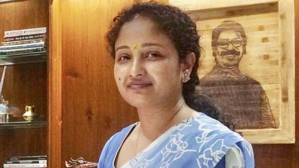 Kalpana Soren Writes Heartfelt Message To Hemant Soren On Their 18th Wedding Anniversary