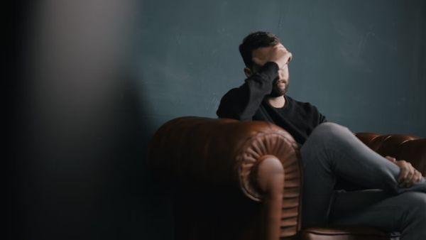 New Research Links Sleep And Circadian Rhythm Problems With Poor Mental Health