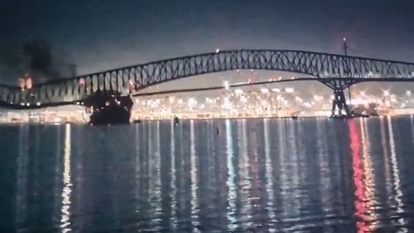 Viral Video Of Baltimore Key Bridge Collapsing: Vehicles Plunge Into Water After Ship Collision