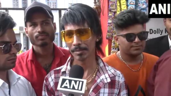 'I Just Thought He Was A Foreigner': Unaware Dolly Chai Wala On Viral Video With Bill Gates