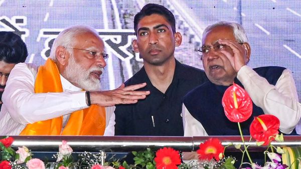 NDA Finalises Seat-Sharing In Bihar: BJP Gets 17, JD(U) 16, LJP 5