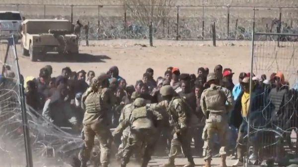 WATCH | US Border Standoff: Migrants Defy Texas Immigration Law, Clash With Guards In Razor Wire Breach