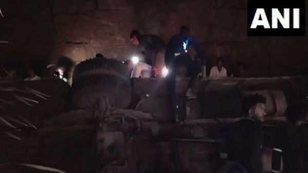 12 Dead, Several Injured As Bus Plunges Into Soil Mine Pit In Durg