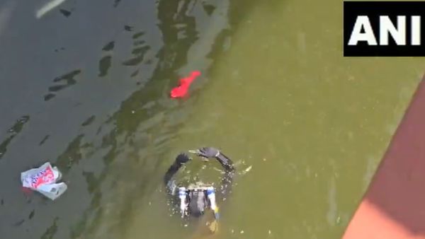 Mumbai Cops Recover Gun From Tapi River Used In Firing Incident Outside Salman Khan's House