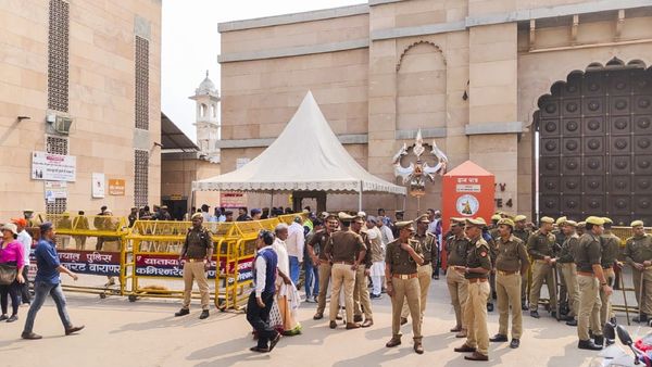 SC Refuses To Stay Hindu Prayers In Southern Cellar Of Gyanvapi Mosque