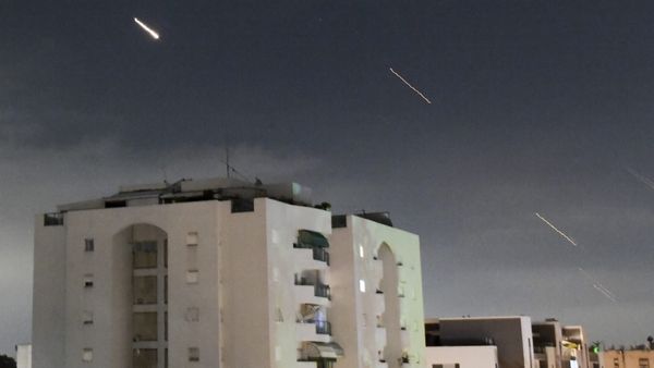 Israeli Missiles Strike Iran After Retaliatory Attacks