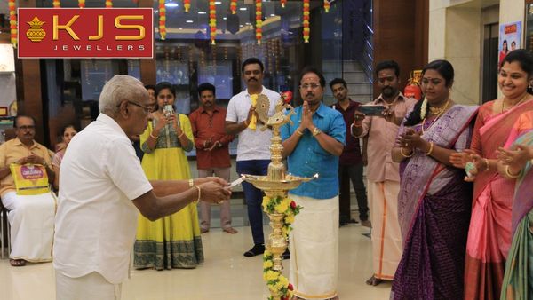 Step into Luxury: Visesa by KJS Jewellers Opens in Salem, India