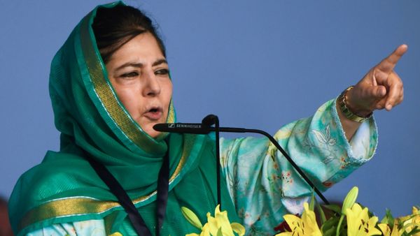 Jammu & Kashmir Lok Sabha Elections 2024: Mehbooba Mufti Vs Ghulam Nabi Azad In Anantnag-Rajouri Seat