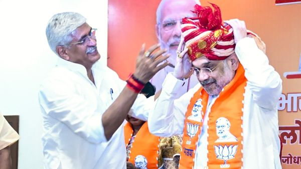 Amit Shah Criticises Jawaharlal Nehru, Alleges 'Blunder' In Jammu and Kashmir