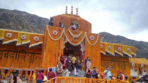 Badrinath Witnesses Protest Against Char Dham Yatra Mismanagement