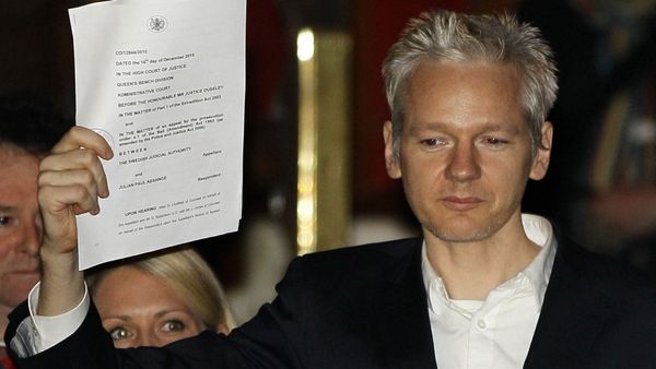 London Court To Decide Whether WikiLeaks Founder Assange Is Extradited To US