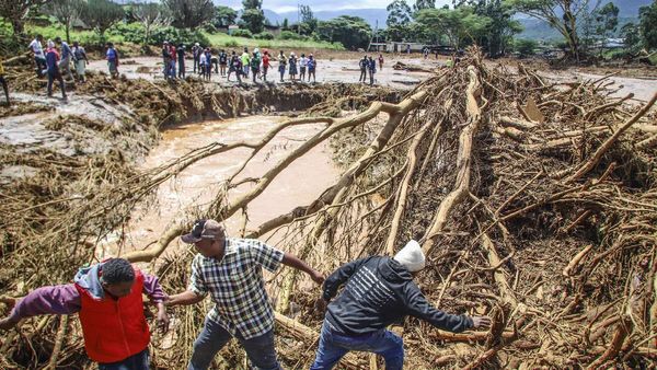 Flood-Hit Kenya Reports Dozens Of Cholera Cases, Raising UN Concern