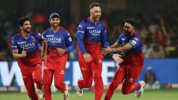 RCB In IPL Playoffs: Royal Challengers Bengaluru Wins Crucial Game; See How Namma Bengaluru Fans Celebrate