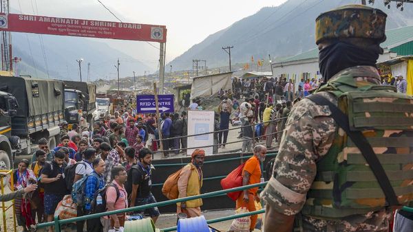 VIDEO | Amarnath Yatra 2024: First Batch Of 4,600 Pilgrims Kicks Off 52-Day Sacred Journey