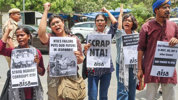 NEET Paper Leak: Cops Bust 'Solver Gang', Arrest Mastermind Ravi Atri