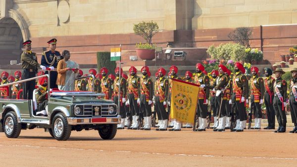 Rashtrapati Bhavan's Weekly Change Of Guard Deferred For 3 Weeks, Details Here