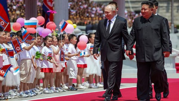 Putin Visits N. Korea: Kim Jong Un Pledges Full Support To Russia In Ukraine War