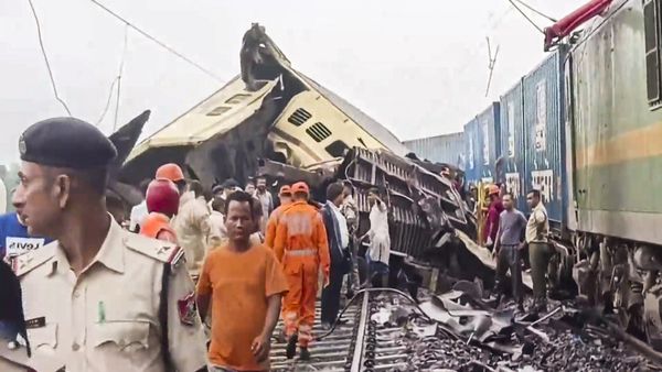 West Bengal Train Mishap: Loco Pilot, Assistant, Guard Among 3 Railway Staffers Killed In Collision