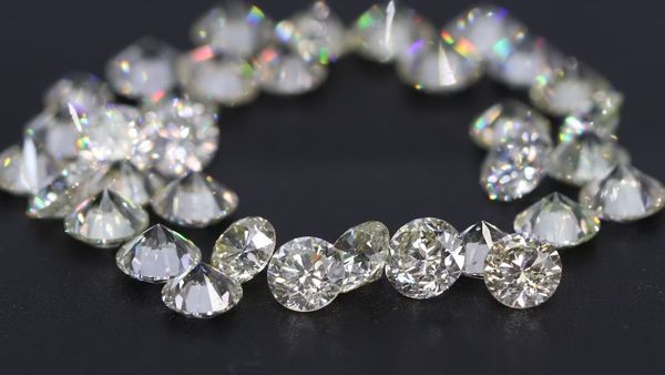 Diamonds On The Decline: What's Behind The Shocking Drop In Prices And Market Woes?