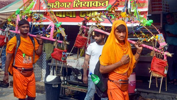 SC Pauses Kanwar Yatra Order, Says Displaying Identity At Eateries Not Required