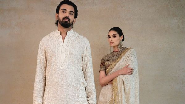 KL Rahul In Kurta, Athiya Shetty In Saree Look Stunning At Anant Ambani-Radhika Merchant's Wedding