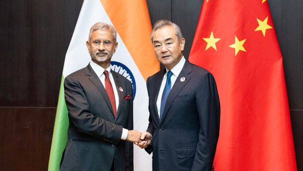 Jaishankar Takes Tough Stance On Border Issues in Recent Talks with Chinese Officials
