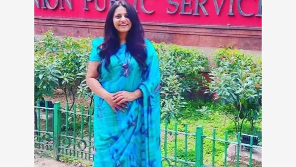 Trainee IAS Officer Puja Khedkar, Who Used Red Beacon On Audi, Faked Mental Disability: Reports
