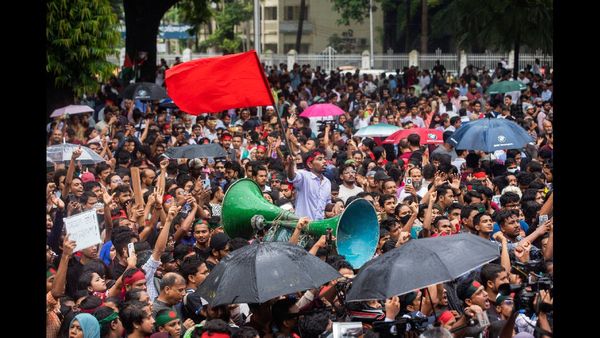 Bangladesh PM Holds Emergency Talks with University Leaders as Protests Intensify