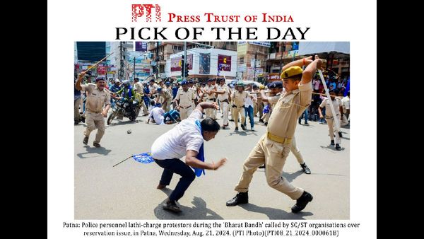 Bihar Police Use Lathi-Charge on Bharat Bandh Protesters Blocking Traffic