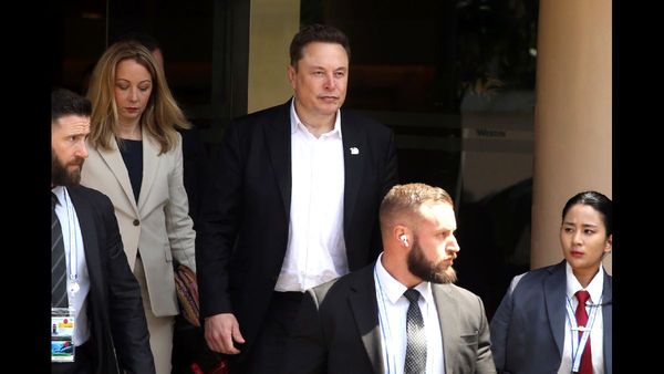 UK Government Appeals to Elon Musk for Prudence on Social Media During Unrest