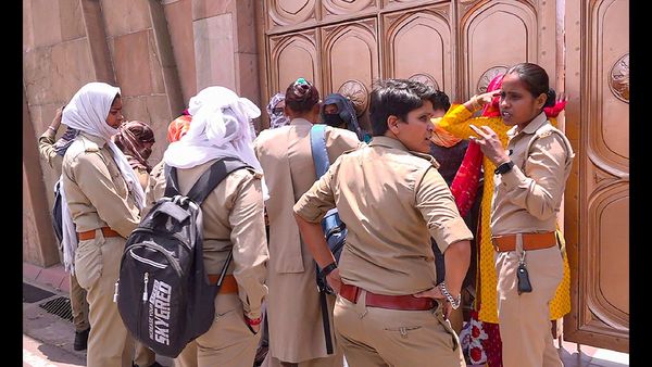 Female Police Officers Vital in Curbing Crimes Against Women, Says Jharkhand Chief Secy