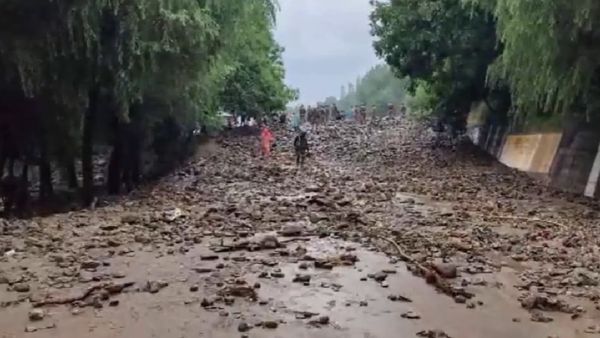 Cloudburst In Kashmir's Ganderbal Forces Closure Of Srinagar-Leh Highway