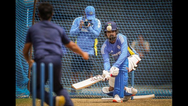KL Rahul Aims for Retention in Talks with LSG Owner Goenka
