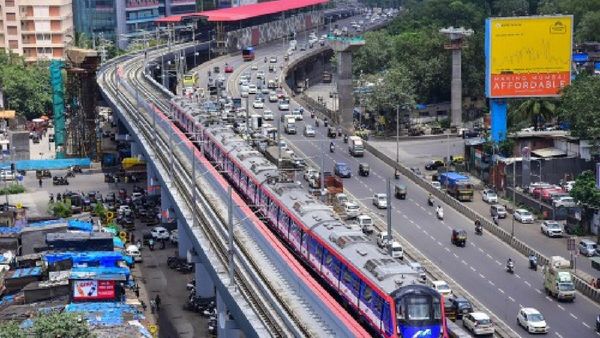 Metro 7A Tunnelling Triggers Massive Cave-In: 50 Residents Of Andheri East Evacuated Late-Night