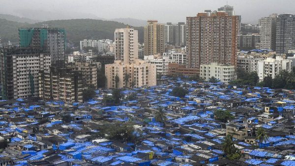 Rehabilitation Scheme Shake-Up: Builders Who Exploit Rent Face Project Ban As SRA Recovers Rs 700 Crore