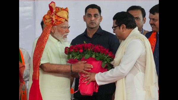 Maratha Quota Activists Demand Clarification from Raj Thackeray on 'Proxy' Remark