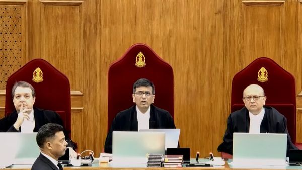 SC Asks Protesting Doctors To Return To Work, Assures No Coercive Action Against Them