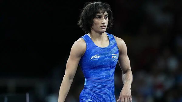 Vinesh Phogat Paris Olympics Silver Medal Appeal: Know Time For Sports Court's Verdict On Indian Wrestler