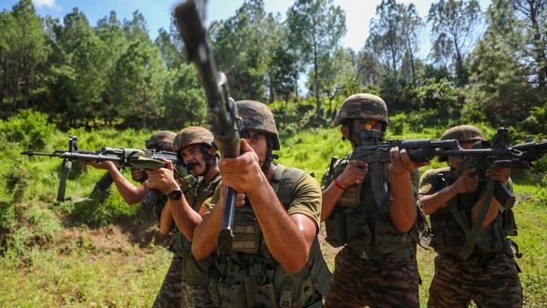 Centre Mulls Agnipath Scheme Overhaul, May Likely Retain More Agniveers